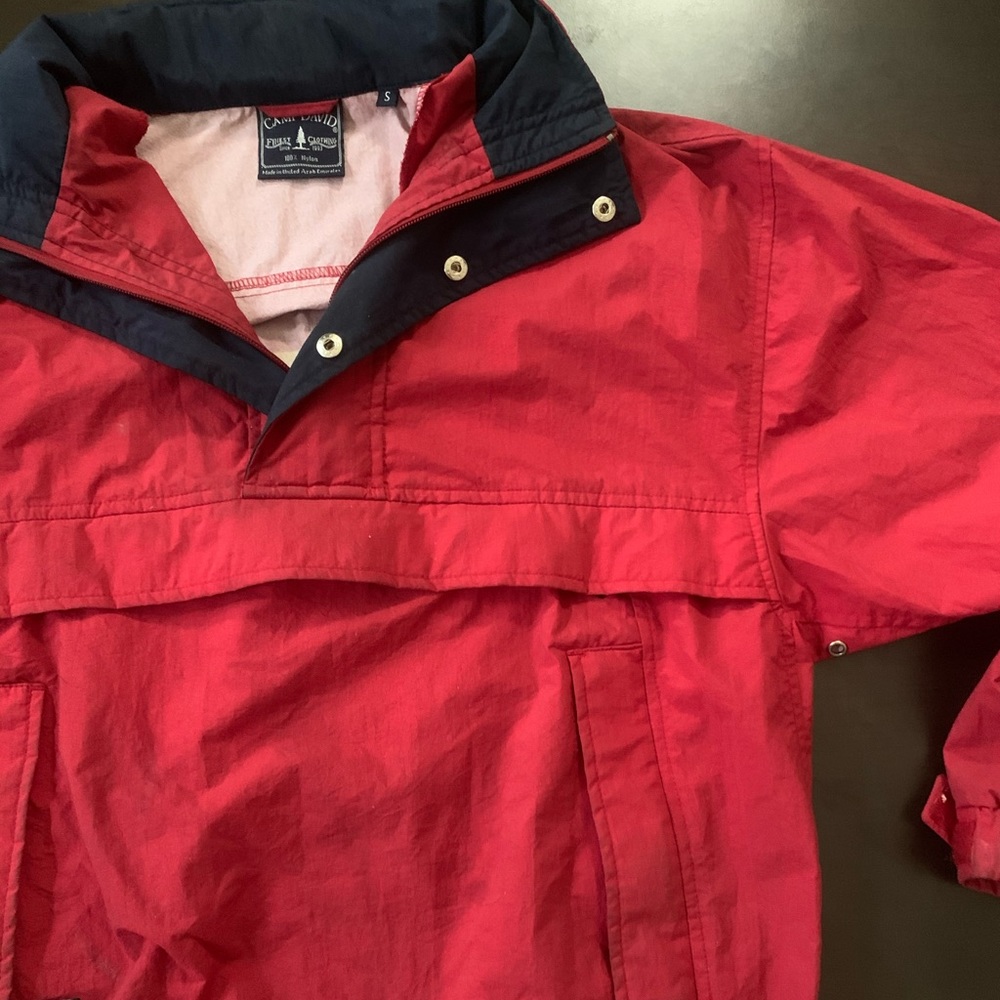 Red jacket - Picture 4 of 4